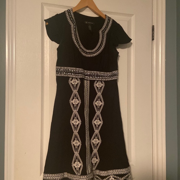 Dress - Picture 1 of 1